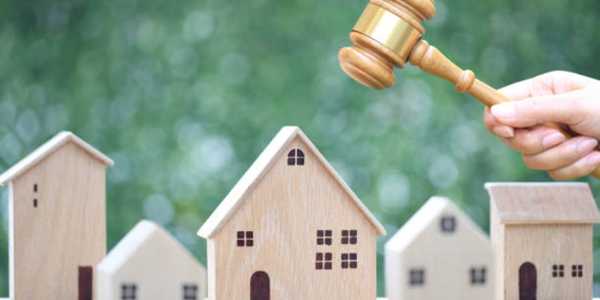 How to Win a Bidding War in a Hot Housing Market